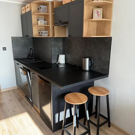 Centrum „ Dom Rybaka” アパート ウストカ